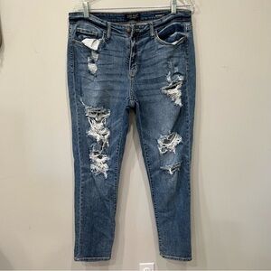 Judy Blue Boyfriend Fit Distressed Jeans Women’s Size 13/31